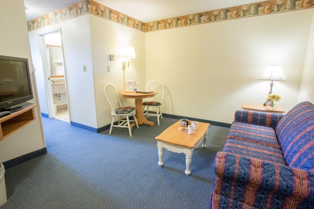 Blue Gate Garden Inn Шипшевана Экстерьер фото