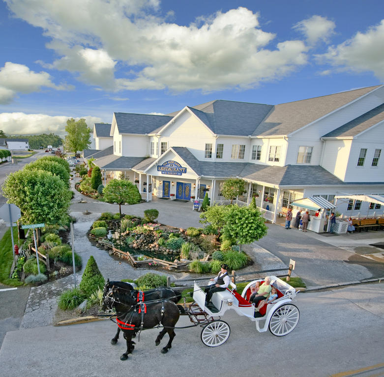 Blue Gate Garden Inn Шипшевана Экстерьер фото